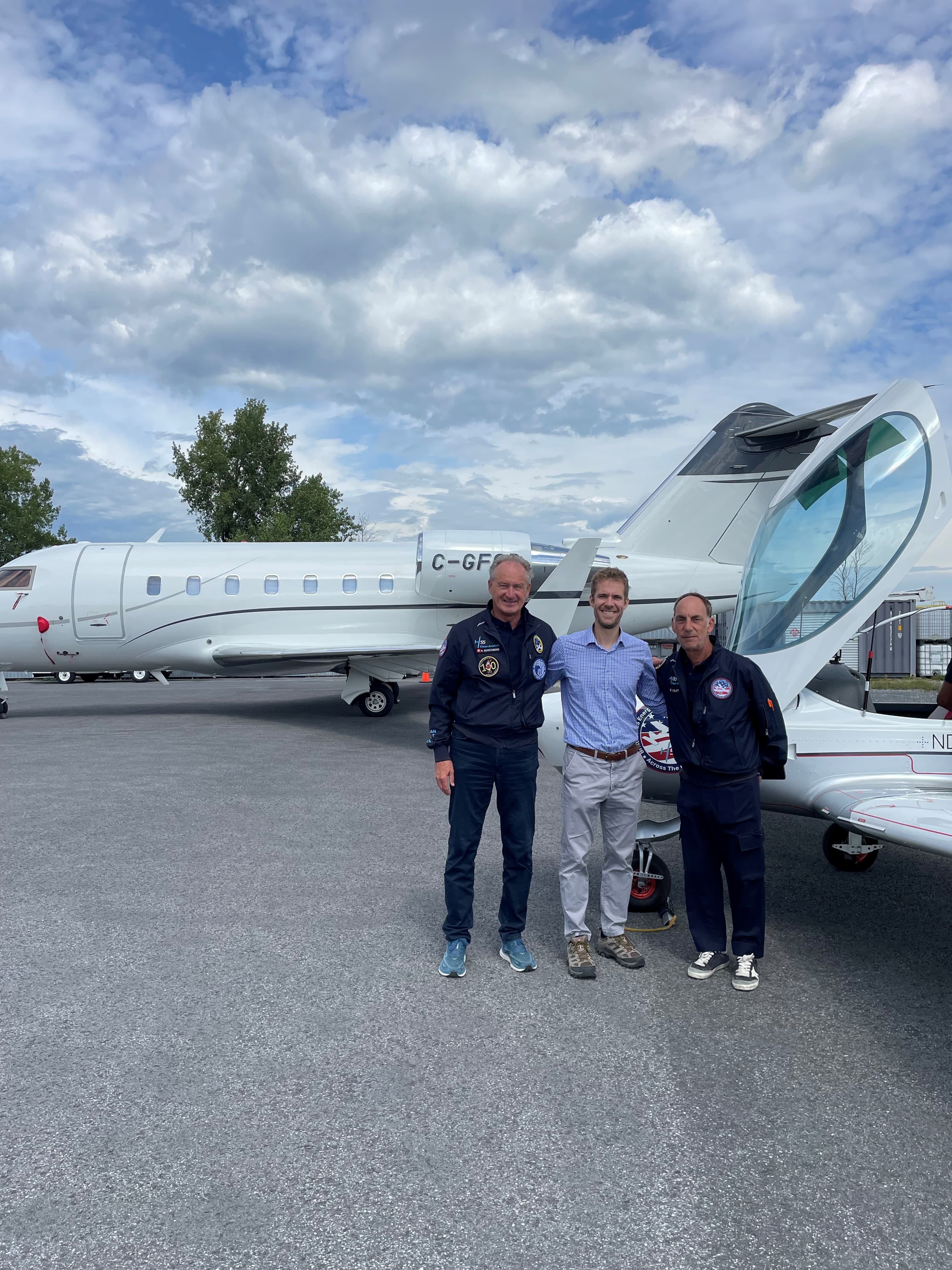 En compagnie d’André Borschberg, pilote légendaire du Solar Impulse, et de Gregory Blatt, cofondateur de la firme H55